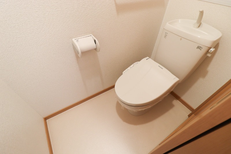 トイレ　図面と現状に相違がある場合には現状を優先