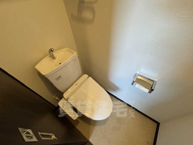 阪神本線 野田駅 徒歩11分 11階建 築6年のトイレ写真