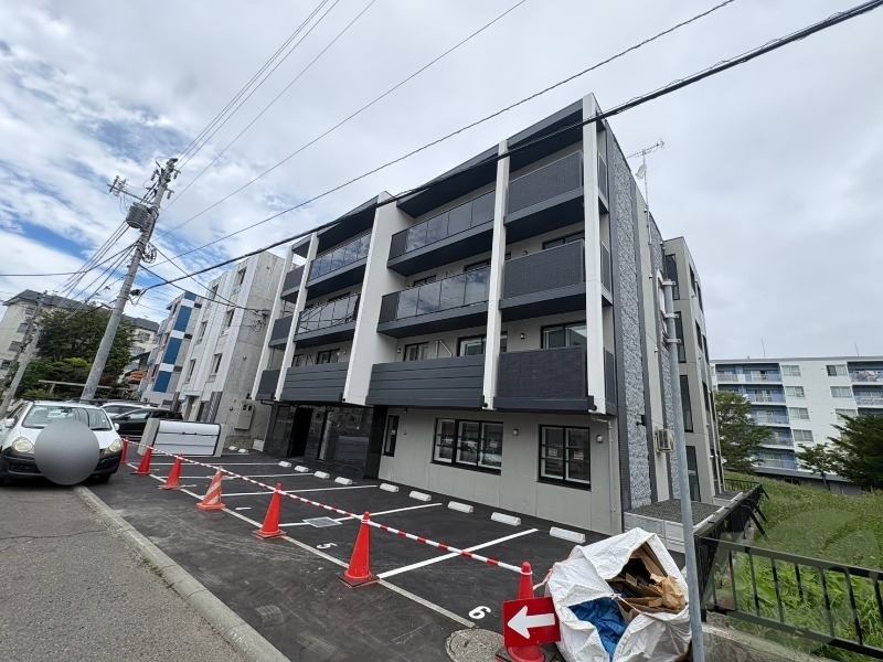 建物外観　札幌市豊平区平岸「仮）ノーブル平岸」