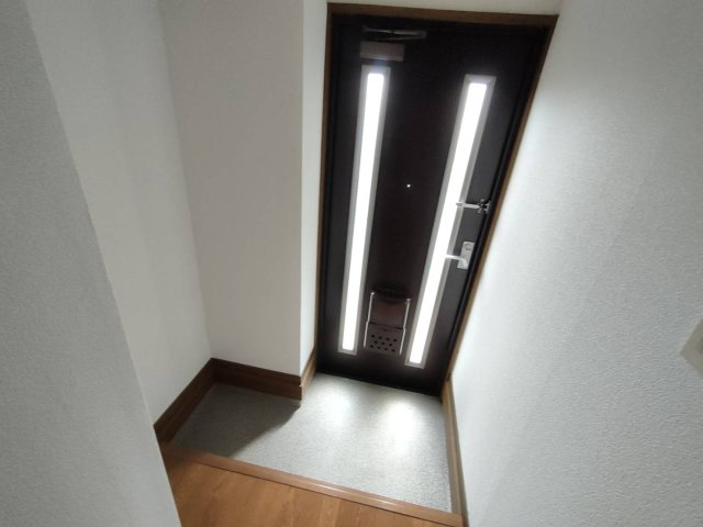 JMIハイツの玄関写真