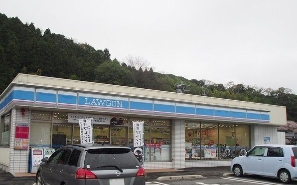 コンビニ　ローソン宍道佐々布店（コンビニ）まで110m