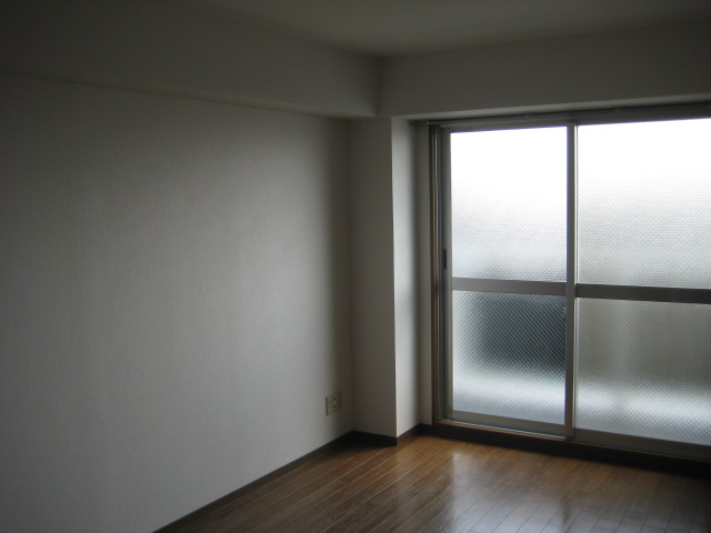 居室・リビング　8畳のお部屋になります！