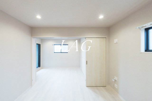 居室・リビング　洋室のお部屋です。