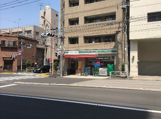 コンビニ　ローソンストア100墨田区本所四丁目店（コンビニ）まで84m