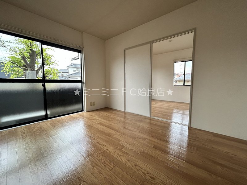 建物外観　※同型反転タイプ