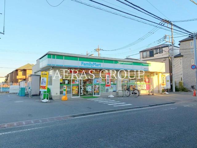 コンビニ　ファミリーマート練馬石神井町店（コンビニ）まで574m