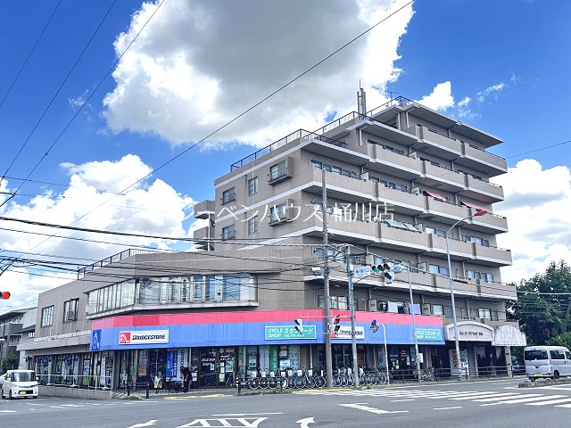 建物外観　レーベンハウス桶川店へ　048-787-5511