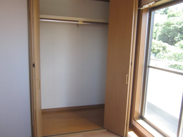 収納　お荷物の多い方でも安心のクローゼット付き♪