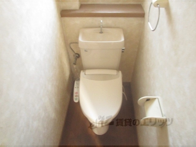 ＪＲ東海道本線 石山駅 徒歩20分 2階建 築31年のトイレ写真