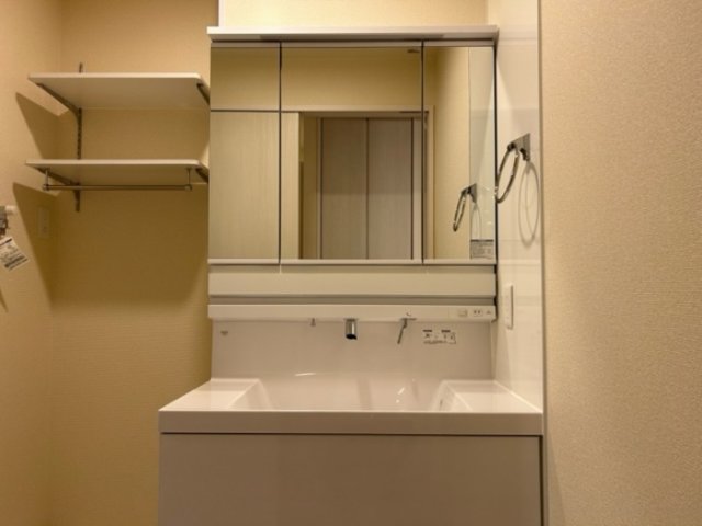 洗面設備　別室の参考写真です。※現況優先