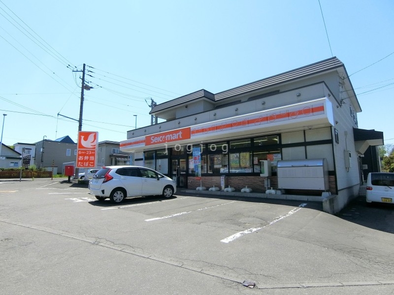 コンビニ　セイコーマート藤野5条店（コンビニ）まで389m