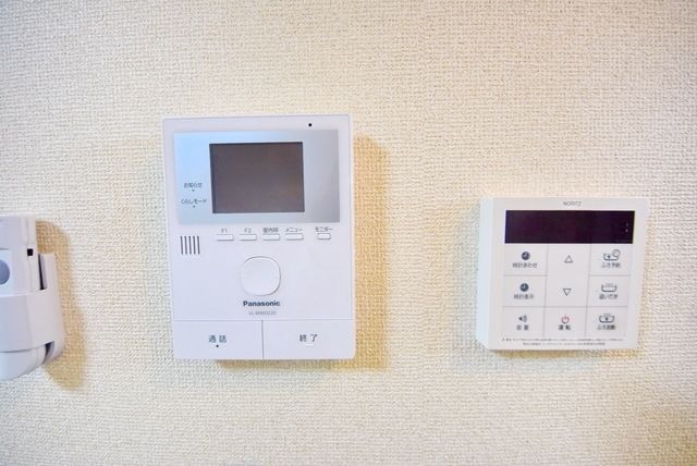 セキュリティ　安心のモニター付きインターホンです♪