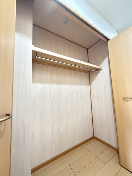収納　※別部屋の写真です