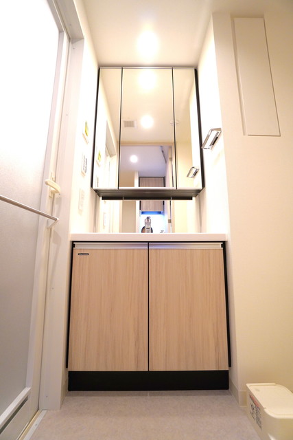 洗面設備　※写真は同タイプ住戸です。