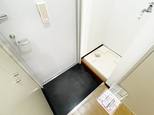 ラクーンD3の玄関写真