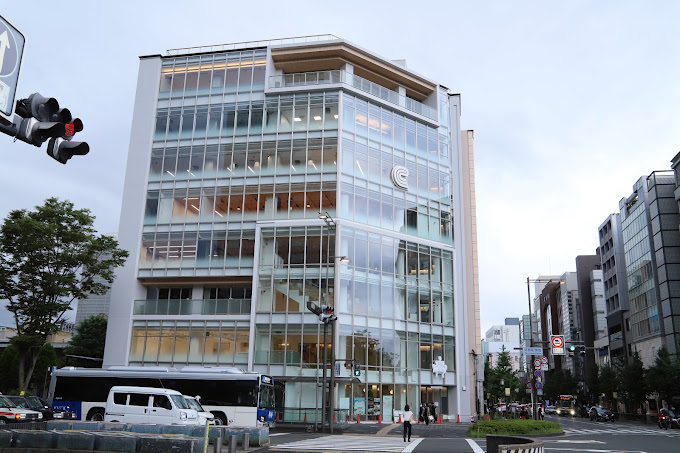 銀行　京都信用金庫河原町支店（銀行）まで595m