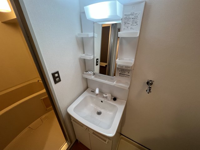 洗面設備　独立洗面化粧台付きでおすすめです！
