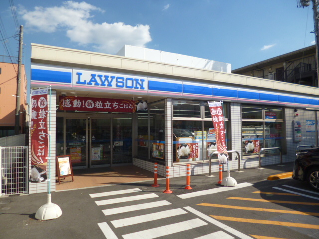 コンビニ　ローソン川崎小倉四丁目店（コンビニ）まで712m