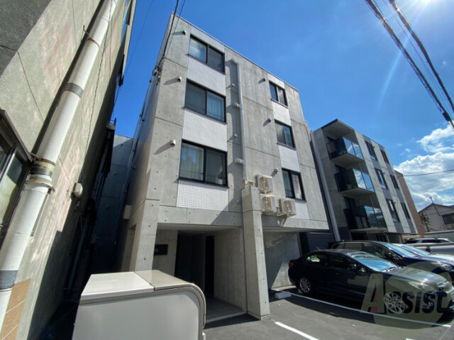 建物外観　札幌市中央区南１５条西「ウェリナ幌平橋」