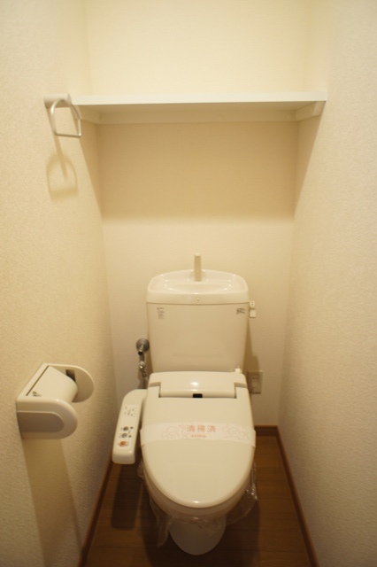 トイレ　図面と現状に相違がある場合には現状を優先