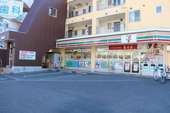 コンビニ　セブンイレブン 南葛西4丁目店（コンビニ）まで126m