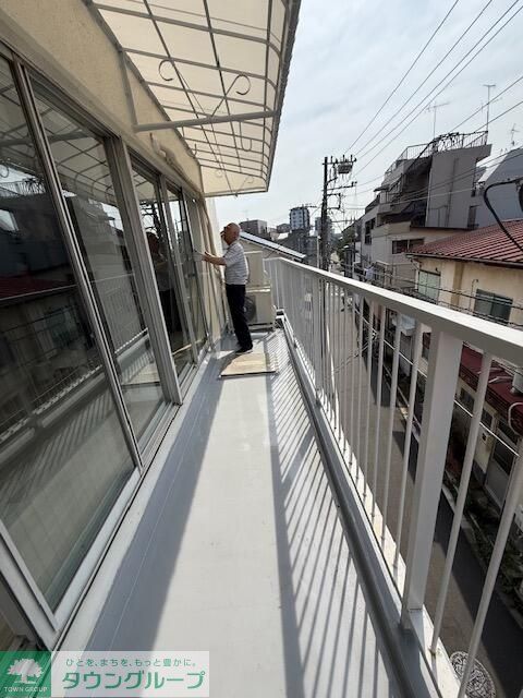 バルコニー