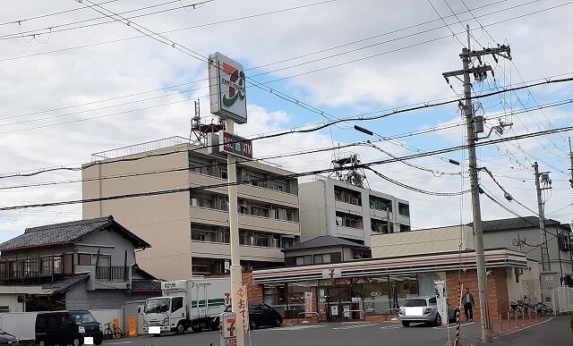 その他　セブンイレブン五十鈴店様まで210m