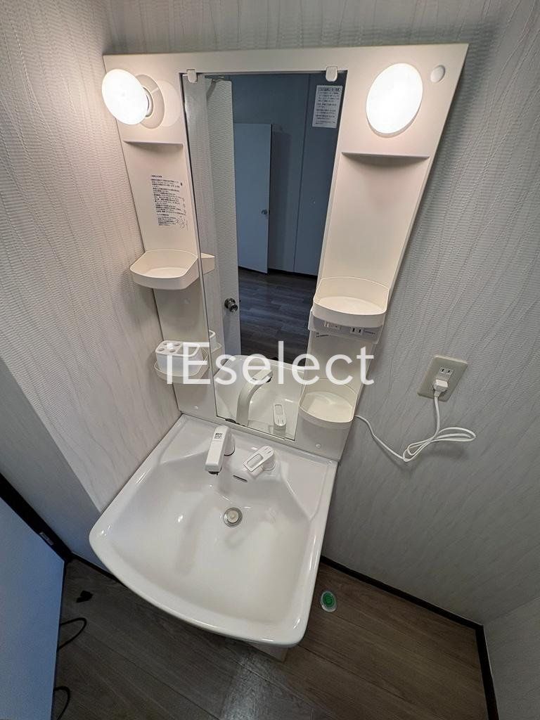 洗面設備　人気の独立洗面台♪