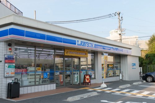 コンビニ　ローソン 東淡路五丁目店（コンビニ）まで879m