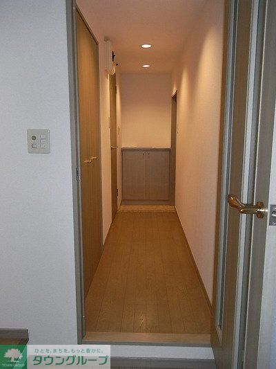 玄関　※同室タイプ参考写真