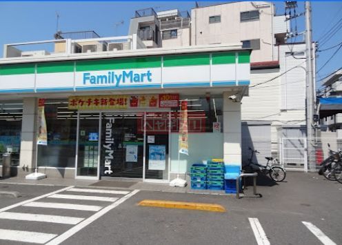 コンビニ　ファミリーマート鶴見潮田四丁目店（コンビニ）まで340m