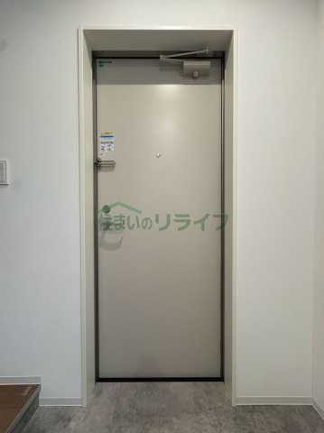 Fols Class 三軒茶屋IIの玄関写真