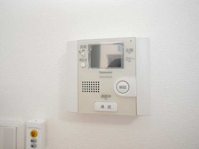セキュリティ　来客の顔が見えて安心！TVモニターホン付きです♪