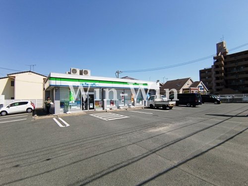 コンビニ　ファミリーマート　豊橋吉川店（コンビニ）まで504m