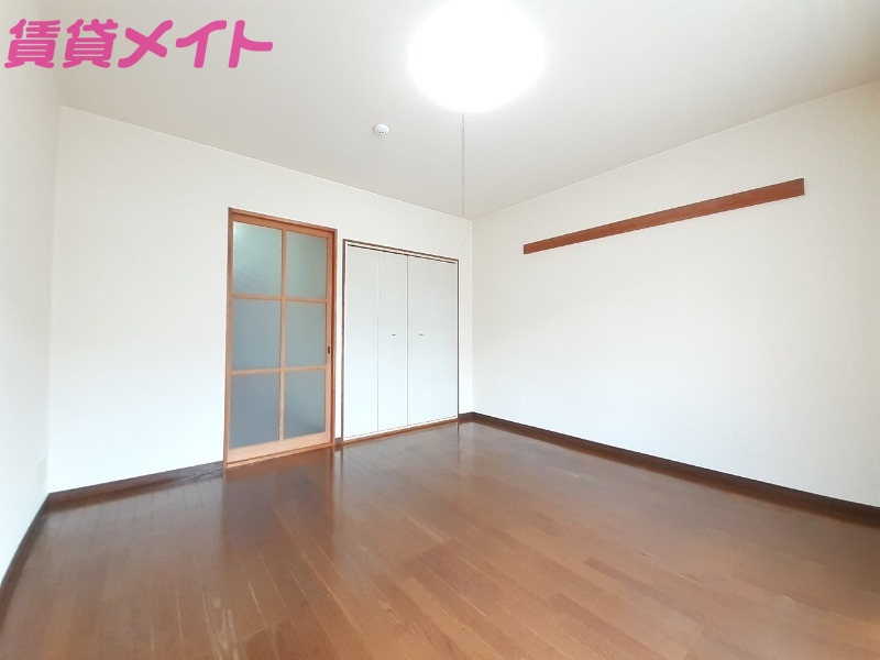 居室・リビング　別部屋参考写真