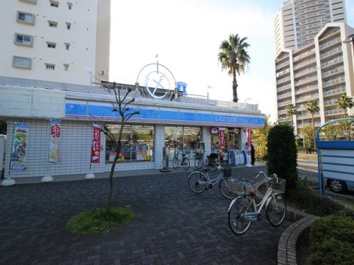 コンビニ　ローソン 浦安明海店（コンビニ）まで911m