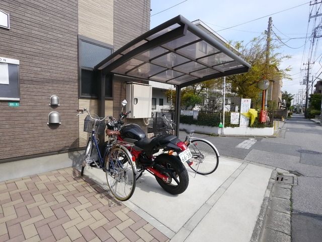 その他共有部分　★屋根付き駐輪場★
