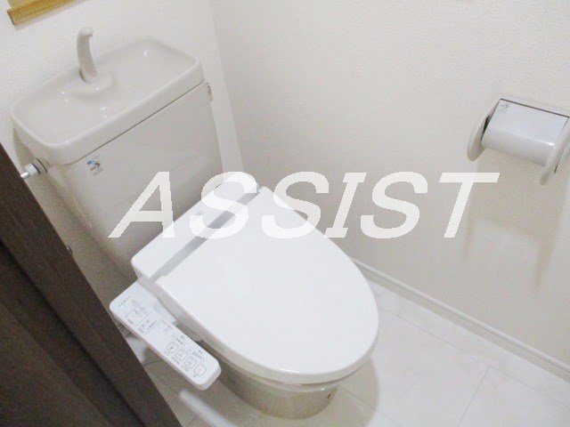 トイレ　同タイプのお部屋の参考写真です。