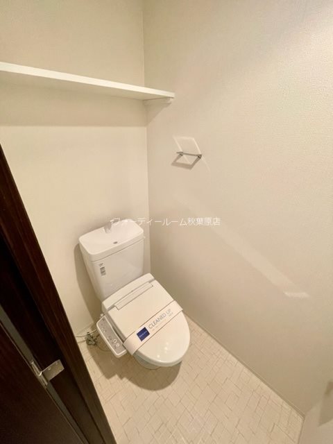 レジディア新御徒町IIのトイレ写真