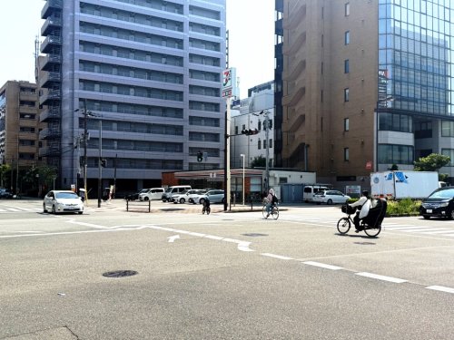 コンビニ　セブンイレブン　大阪西中島４丁目店（コンビニ）まで181m
