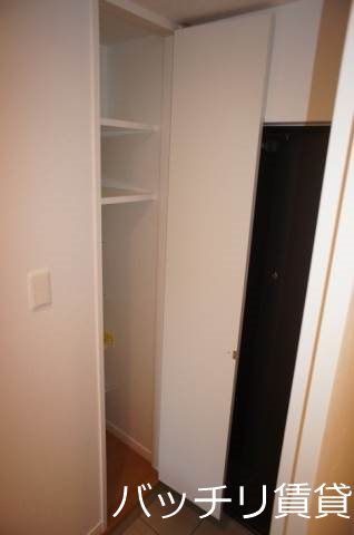 その他　別部屋写真の為現状を優先致します。