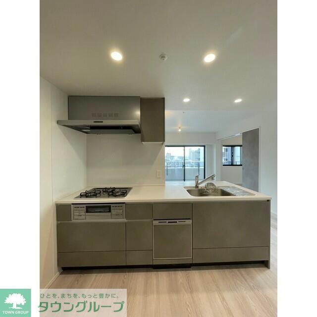 キッチン　★お部屋探しは株式会社タウンハウジング東京まで★