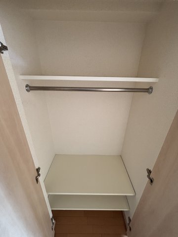 地下鉄千日前線 日本橋駅 徒歩1分 15階建 築20年の内装写真