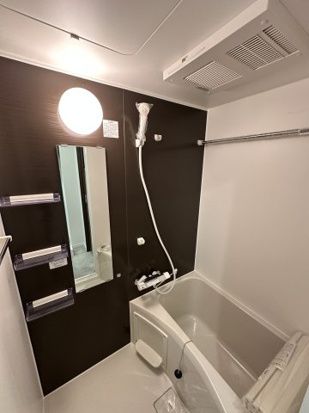 ＪＲ相模線 海老名駅 徒歩7分 3階建 築1年の風呂写真