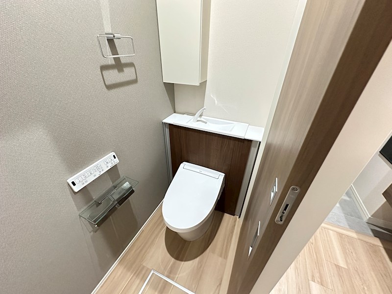 WING TOWA MAISONのトイレ写真