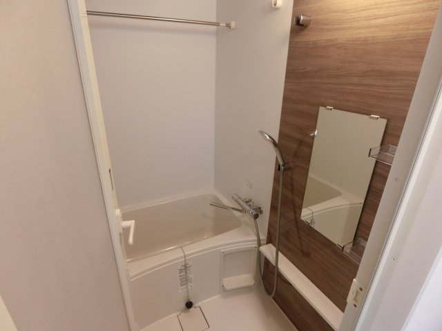 バス・シャワールーム　他のお部屋の参考写真となります。