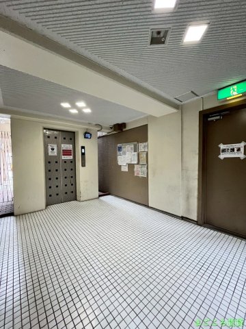 ロビー