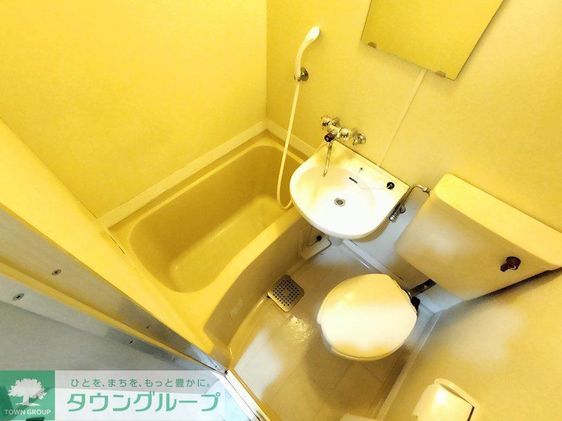 バス・シャワールーム