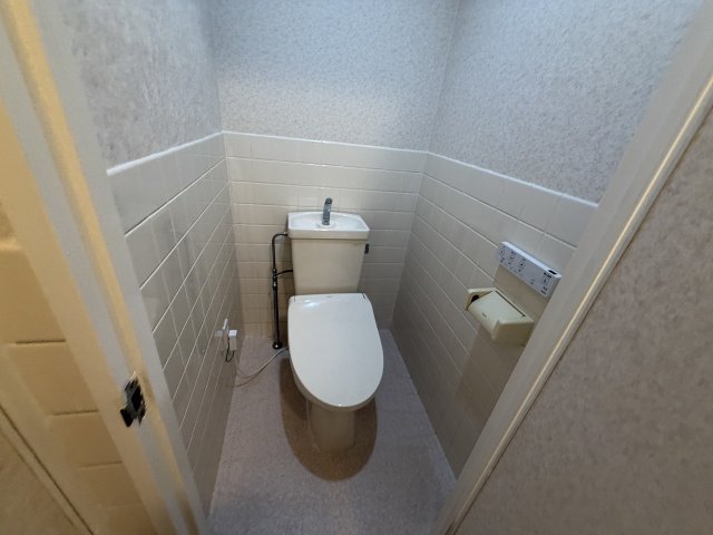 トイレ　ゆったりとした空間のトイレです
