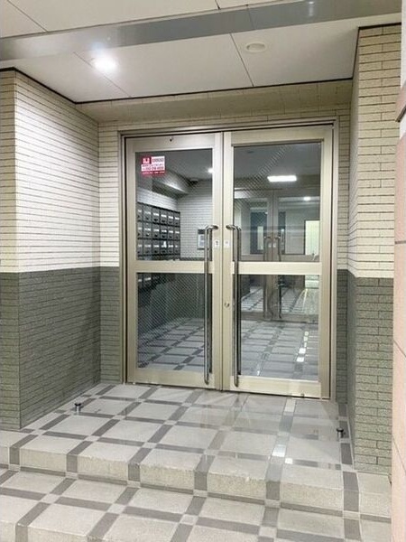 地下鉄桜通線 久屋大通駅 徒歩4分 11階建 築31年の外観写真